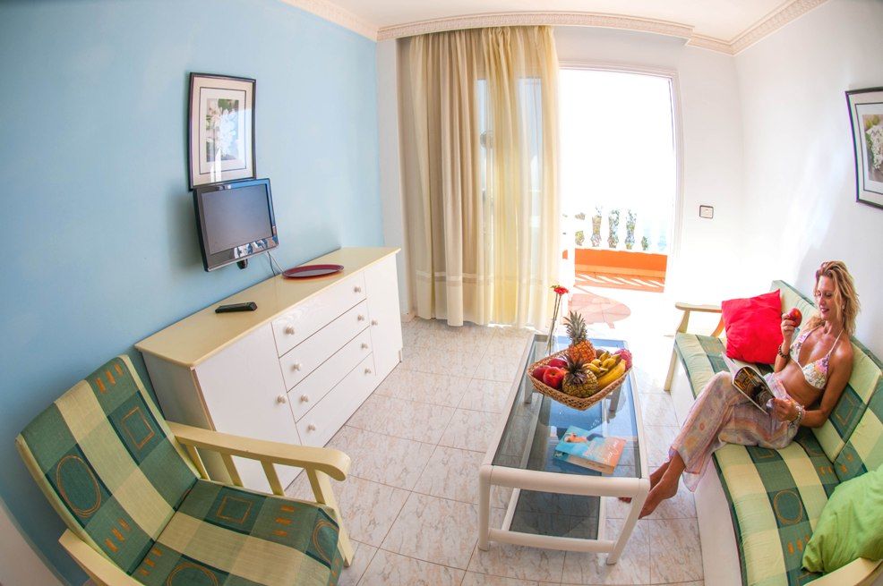 Colonial Parque Apartamento Puerto de Santiago  Exterior foto